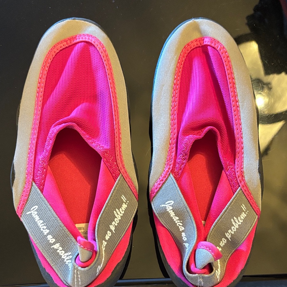 Water shoes